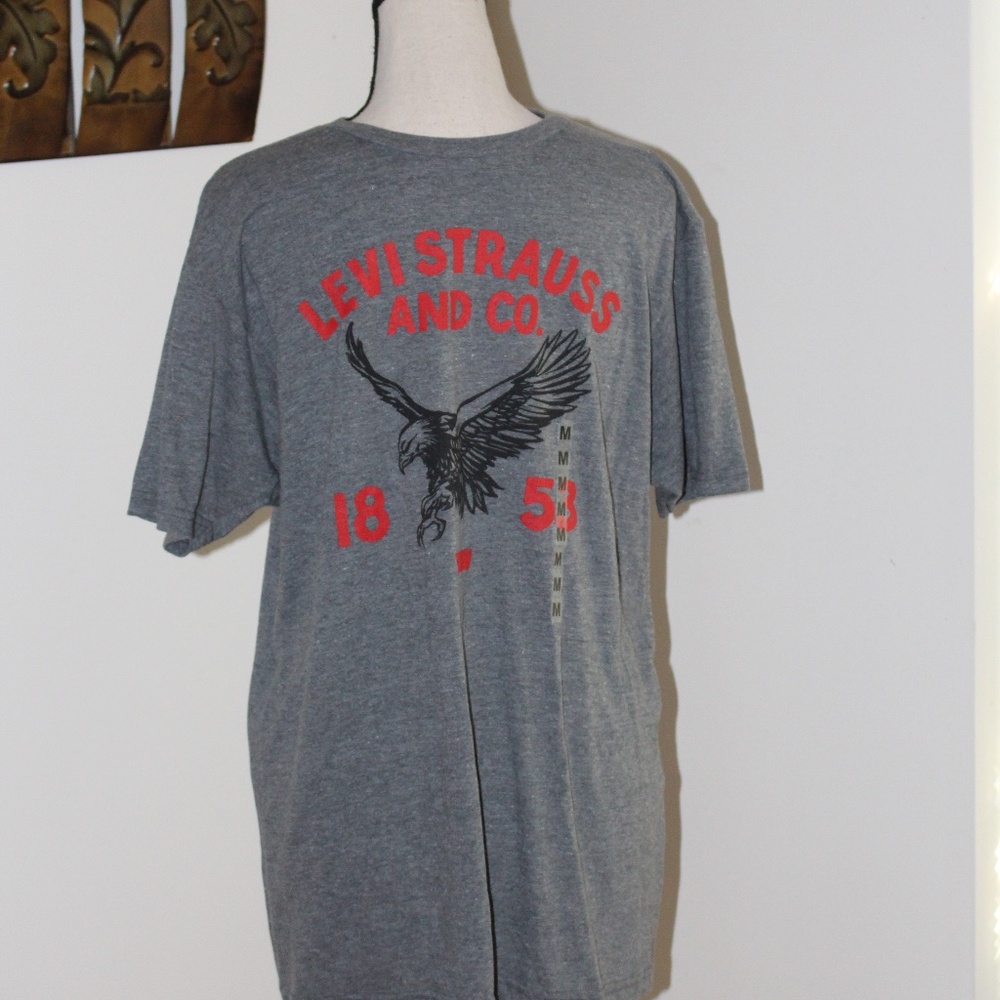 Levis, Unisex short sleeve T shirt New with sticker tag ......